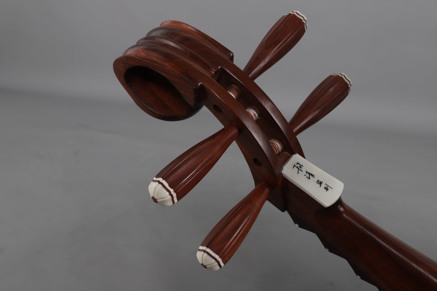 LANDTOM Yuehai Adult's Grade-A Zambian Rosewood (Pterocarpus tinctorius) Pipa 9116JZ-1 Designed for professional pipa performances elite-level players and collectors