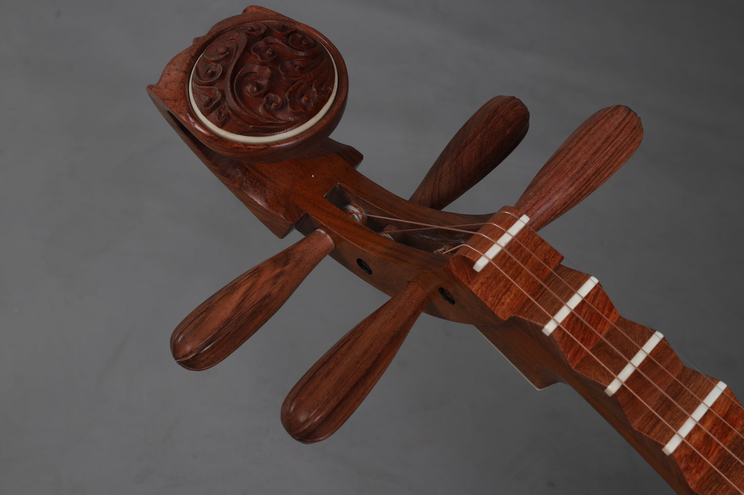 LANDTOM Yuehai Adult's Pterocarpus macrocarpus (Burma Padauk / Big-fruited Padauk) Pipa 9119 Designed for pipa performances and professional-grade examinations