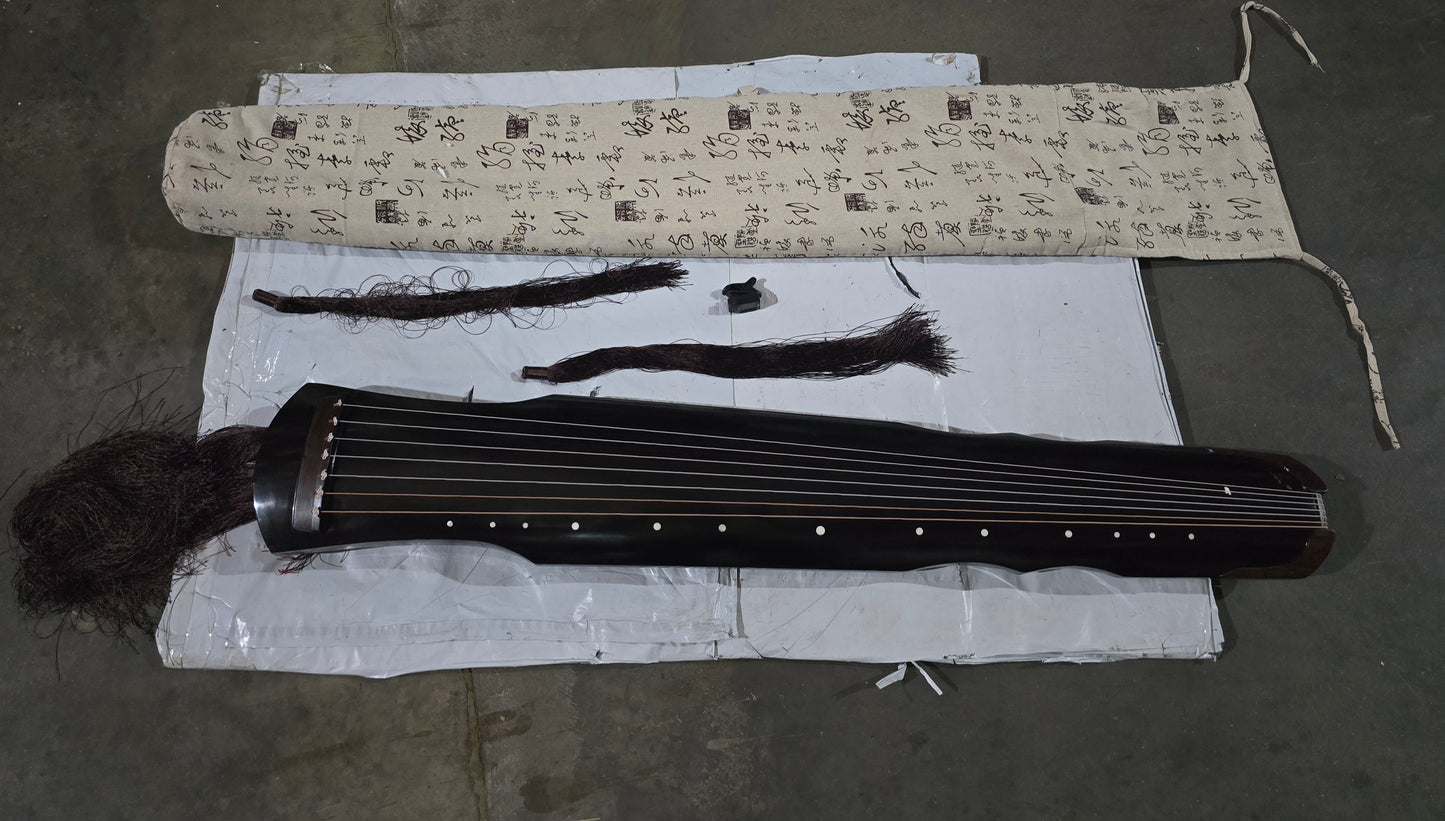 LANDTOM Lacquered Aged Paulownia Guqin - 7-string Chinese Zither (Fuxi Style)(Used)