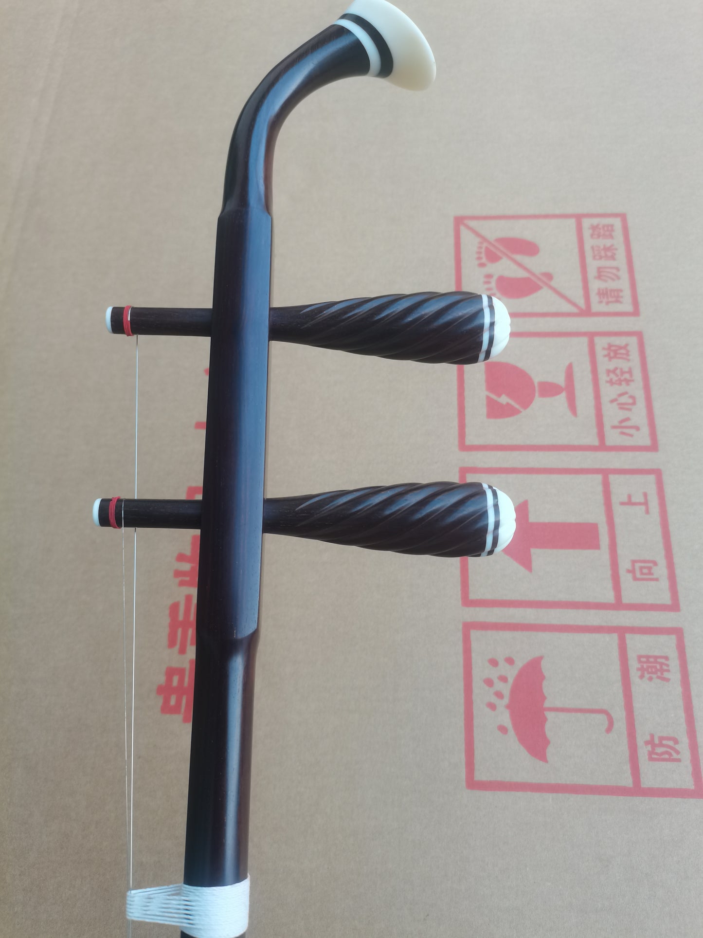 LANDTOM Collection/Highest grade Indian Small leaf Zithan/Red sandal Erhu Chinese 2-string Violin Fiddle Musical Instrument…