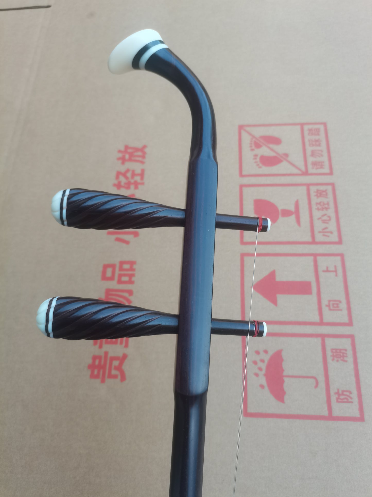 LANDTOM Collection/Highest grade Indian Small leaf Zithan/Red sandal Erhu Chinese 2-string Violin Fiddle Musical Instrument…