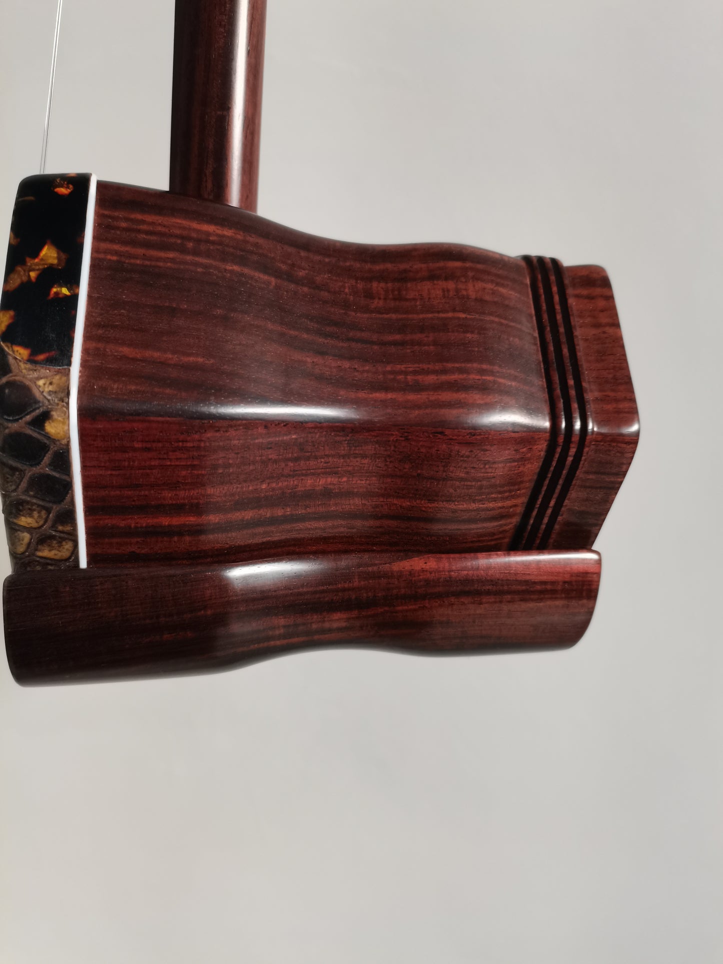 LANDTOM Selected Old Rosewood(From Ming and Qing Dynasties) Erhu Chinese 2-string Violin Fiddle Musical Instrument + Free Accessories…