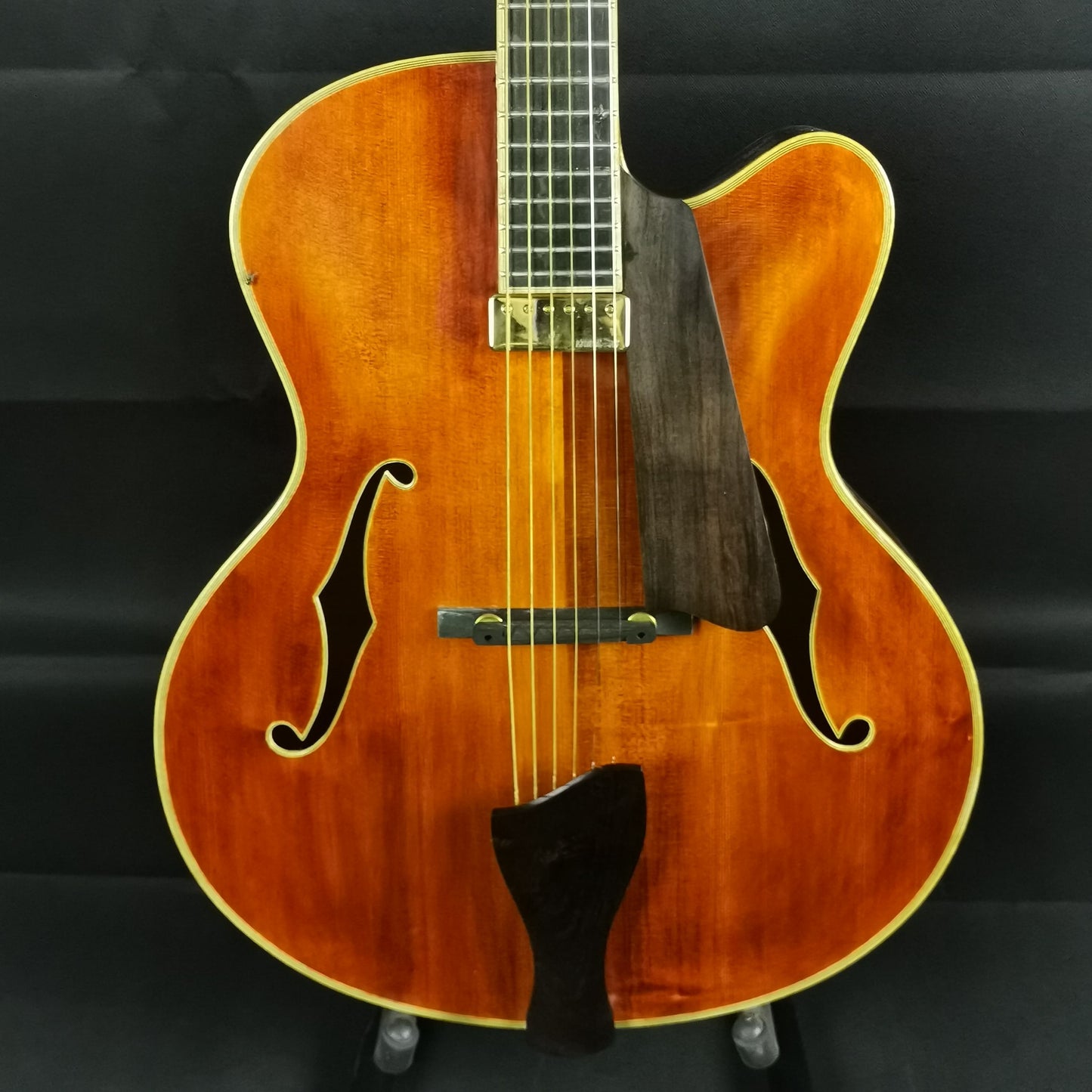 LANDTOM High Quality Custom Carved 16" Archtop Hollow Body Jazz Guitar Solid Maple with Ebony Fingerboard Handcrafted Model