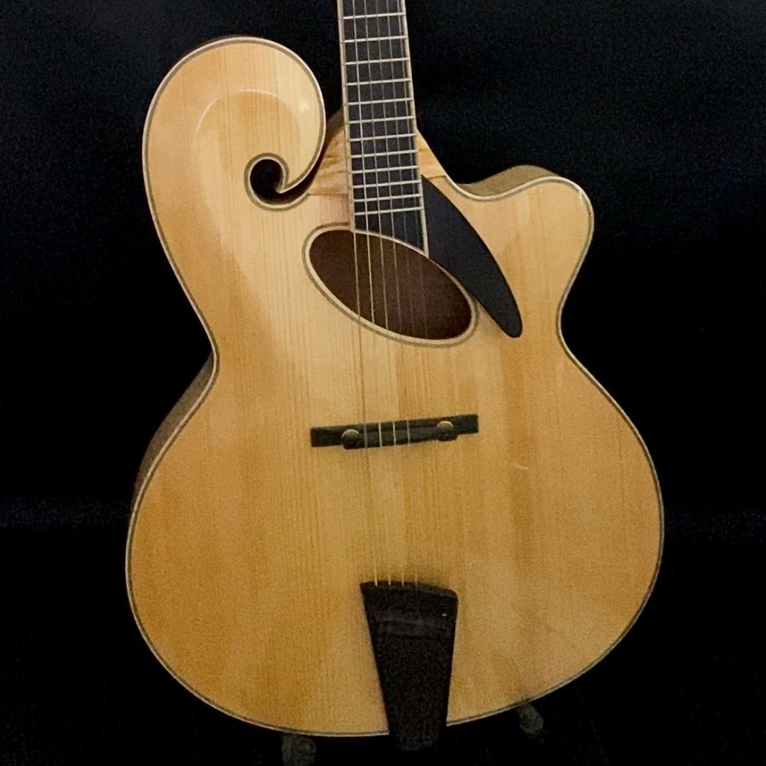 LANDTOM Customizable 18 Inch Fully Handmade Solid Wood Mandolin Style Archtop Guitar with 6 Strings Maple Top Ebony Fingerboard
