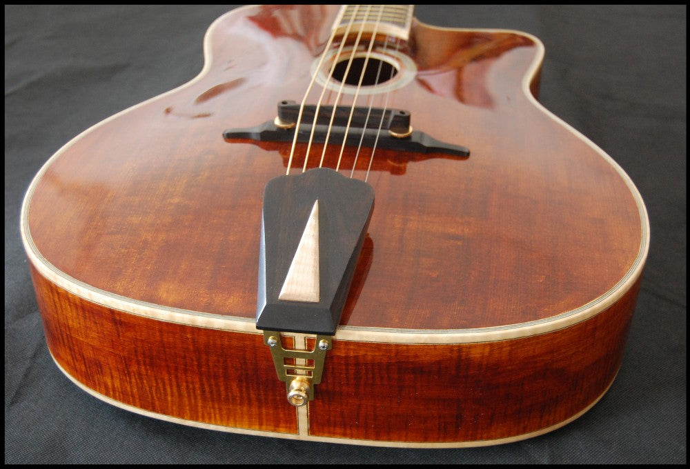 LANDTOM High Quality Handmade Jazz Guitar Antique Color, Customizable Maple Jazz Acoustic Electric Guitar