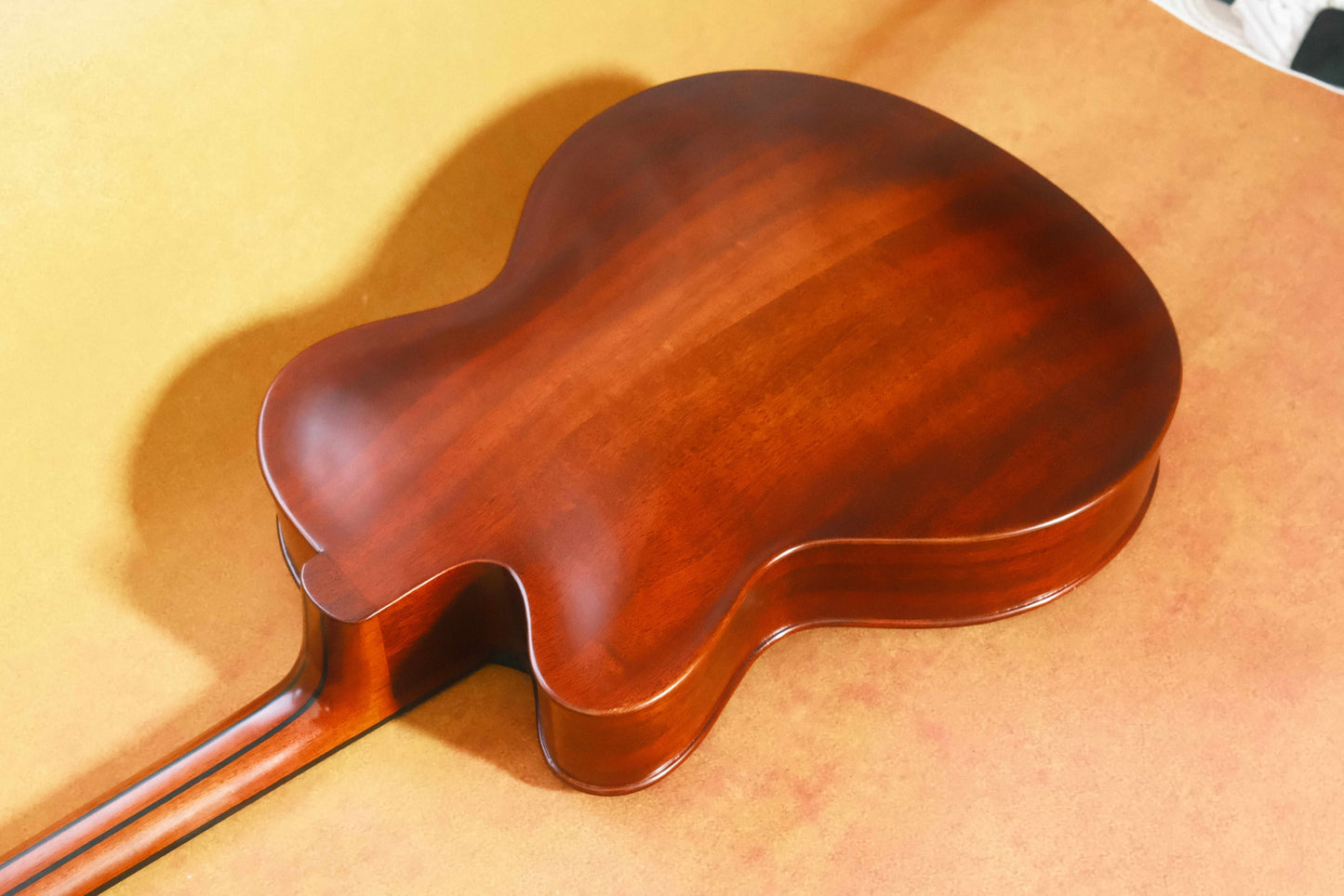 LANDTOM Luthier Handcrafted Professional 17" Electric Guitar Maple Neck Solid Mahogany Hollow Body Violin Style Spruce Customization Available