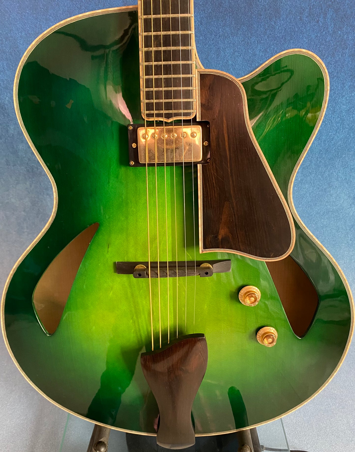 LANDTOM 19NYL Luthier Handcrafted 16" Jazz Hollow Body Electric Guitar Professional Flamed Maple Solid Wood Green Spruce Top/ Ebony