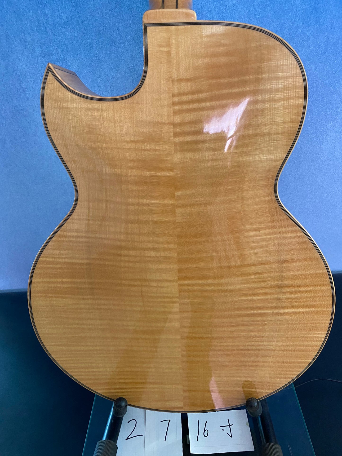 LANDTOM 19NYL Luthier Handcrafted 16" Jazz Electric Guitar Golden Finish Flamed Maple Hollow Body Spruce Top Ebony Fingerboard