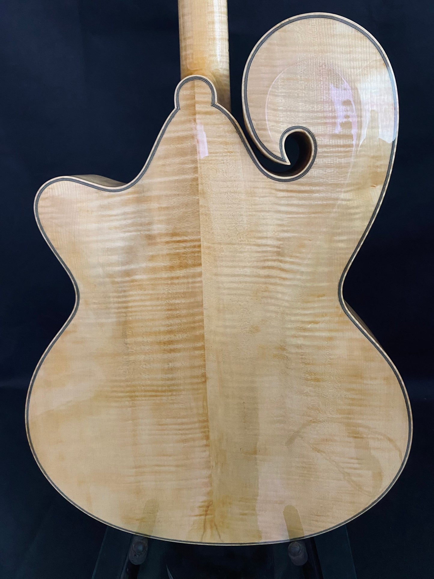 LANDTOM Customizable 18 Inch Fully Handmade Solid Wood Mandolin Style Archtop Guitar with 6 Strings Maple Top Ebony Fingerboard