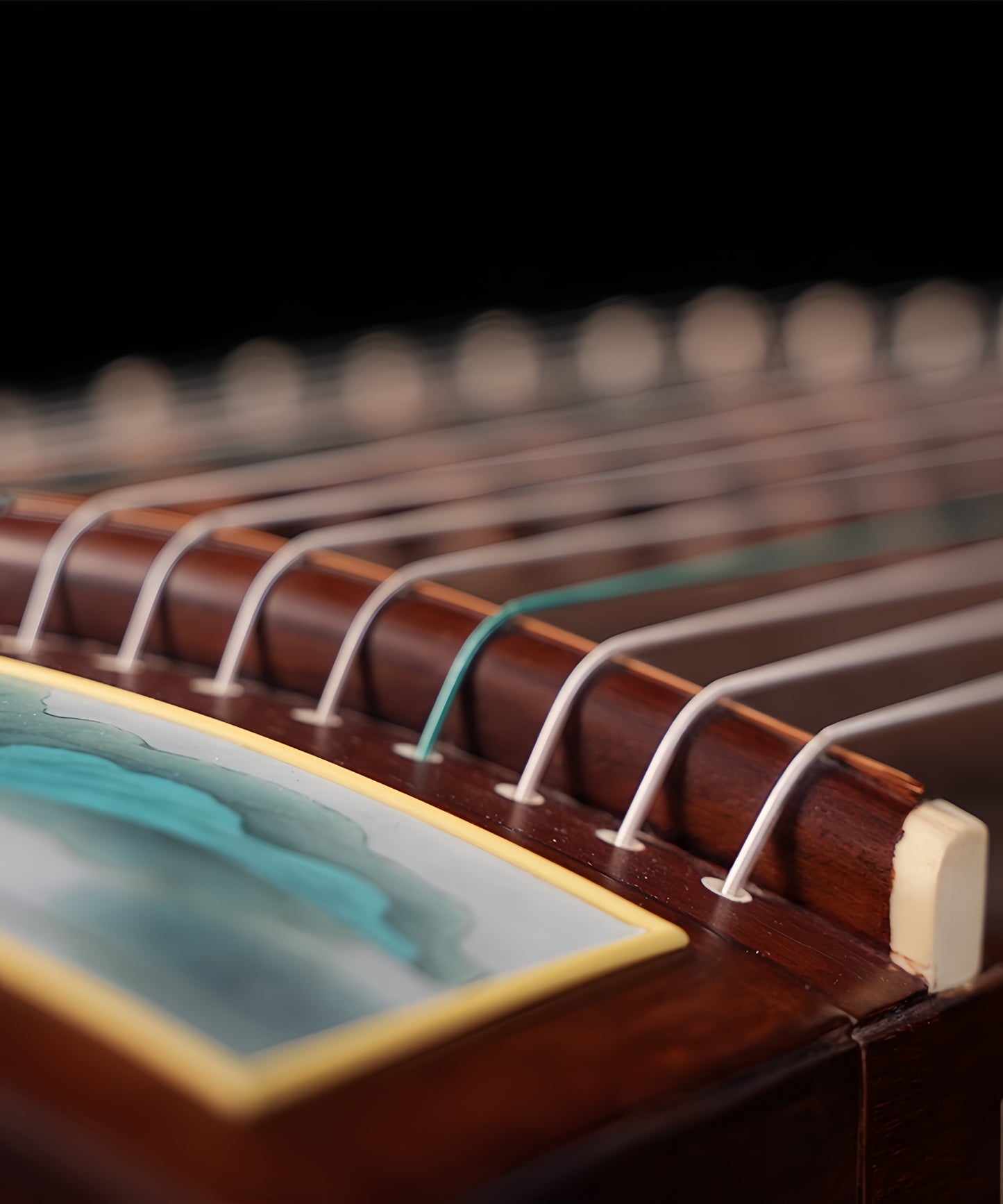 Dunhuang Professional Level Autumn Lotus Serenade Teak Guzheng 691B-R 敦煌牌芙蓉秋韵 for Professional Performancers Graded Examinations
