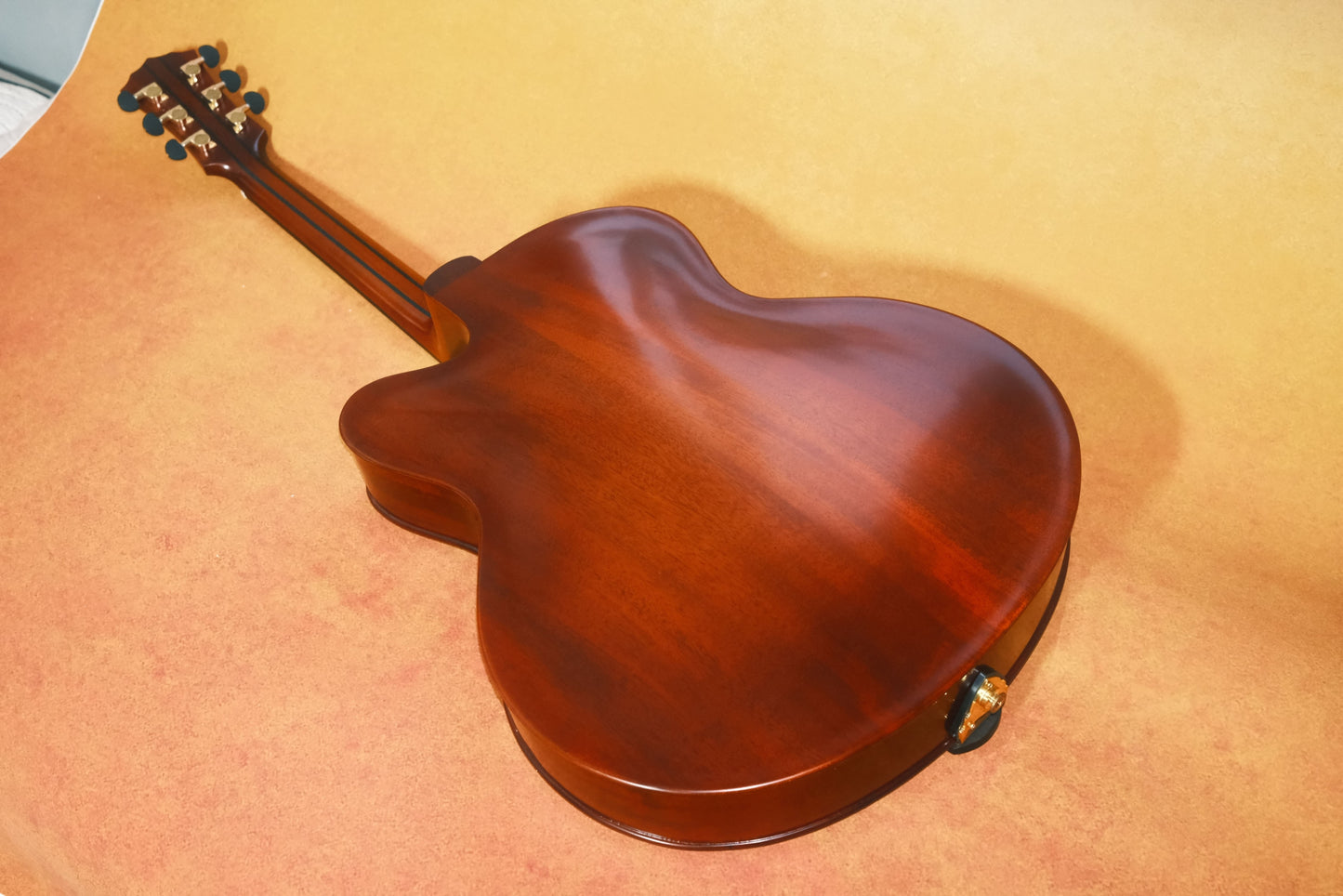 LANDTOM Luthier Handcrafted Professional 17" Electric Guitar Maple Neck Solid Mahogany Hollow Body Violin Style Spruce Customization Available