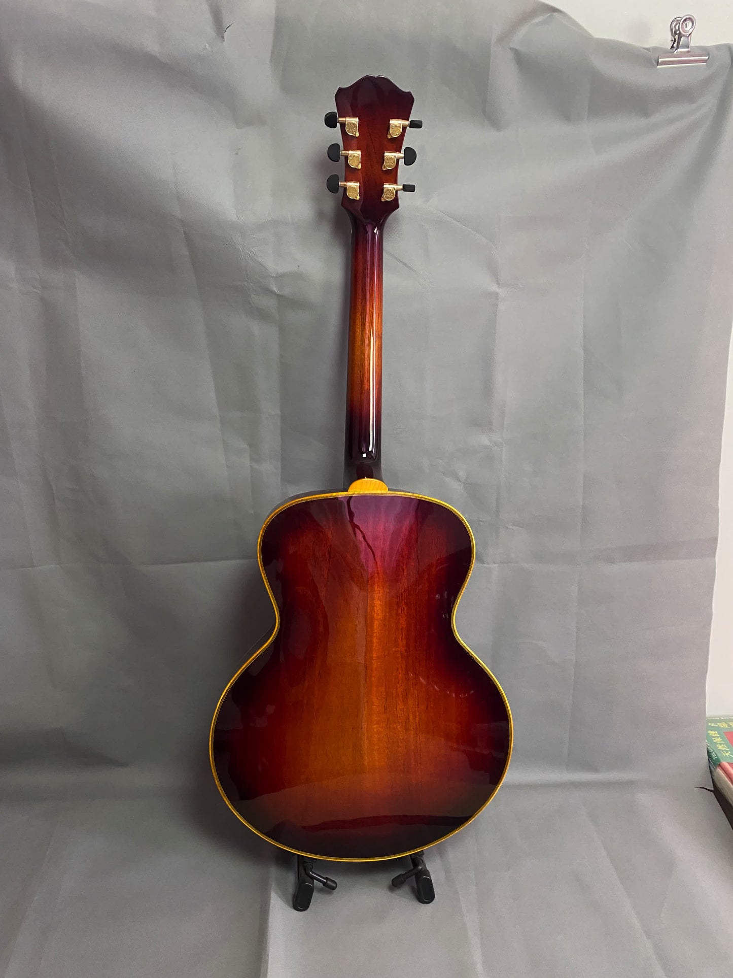 LANDTOM High Quality Maple Jazz Guitars Customizable Acoustic Guitar