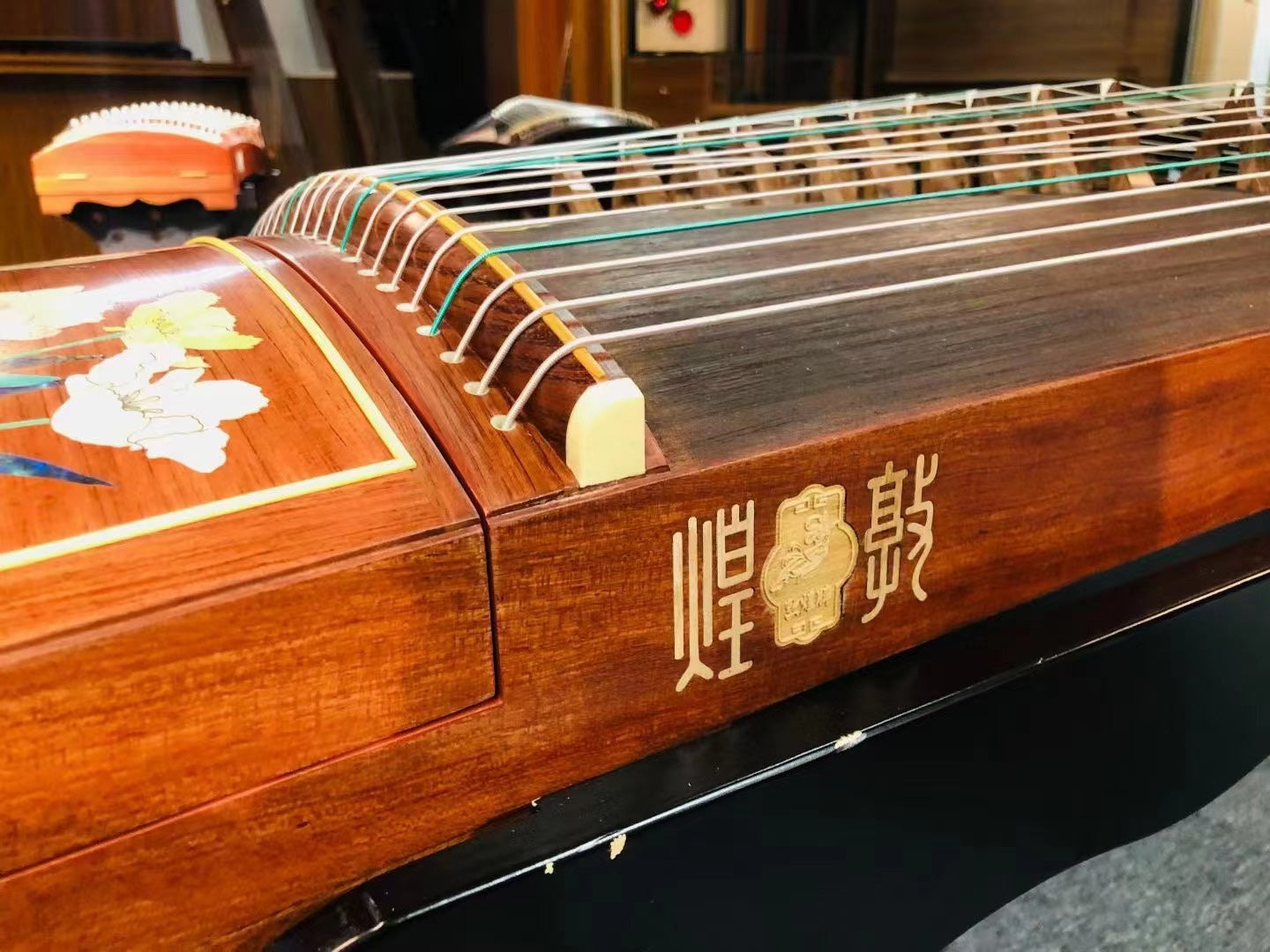 Dunhuang Professional Level Floral Butterflies High-grade Guibourtia Tessmannii Guzheng 694L-R 敦煌牌蝶戏花间 for Professional Performancers Graded Examinations