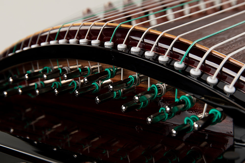 LANDTOM High level Dalbergia Cochinchinensis（酸枝木）Wood （实木）Travel Guzheng(135cm) with silk painting For Adults/Children/Senior/Intermediate/Beginner