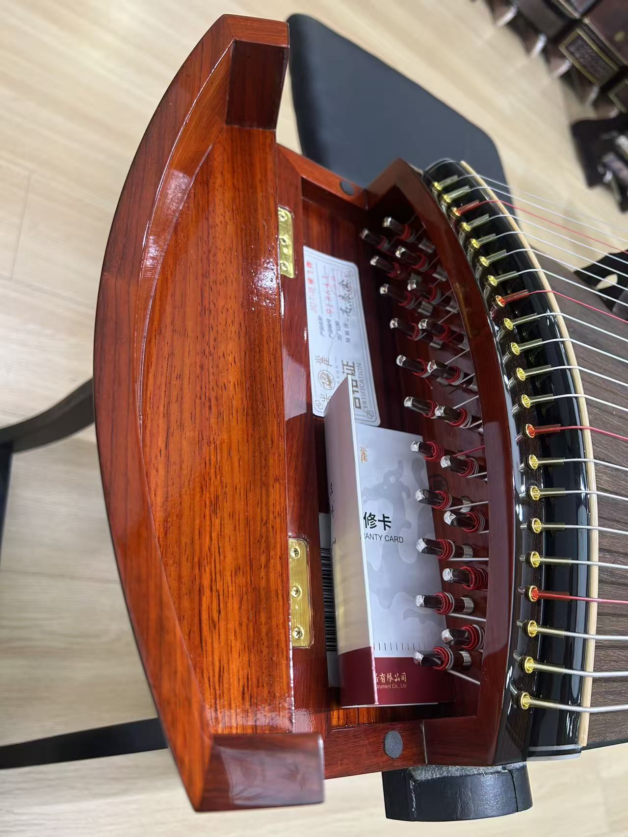 Zhuque朱雀 135cm/53.1inch Fluttering Blossoms Professional Portable Guzheng with Premium Lankao Paulownia Soundboard, Ebony Trim, Ebony Bridges & Hollow-Carved Construction