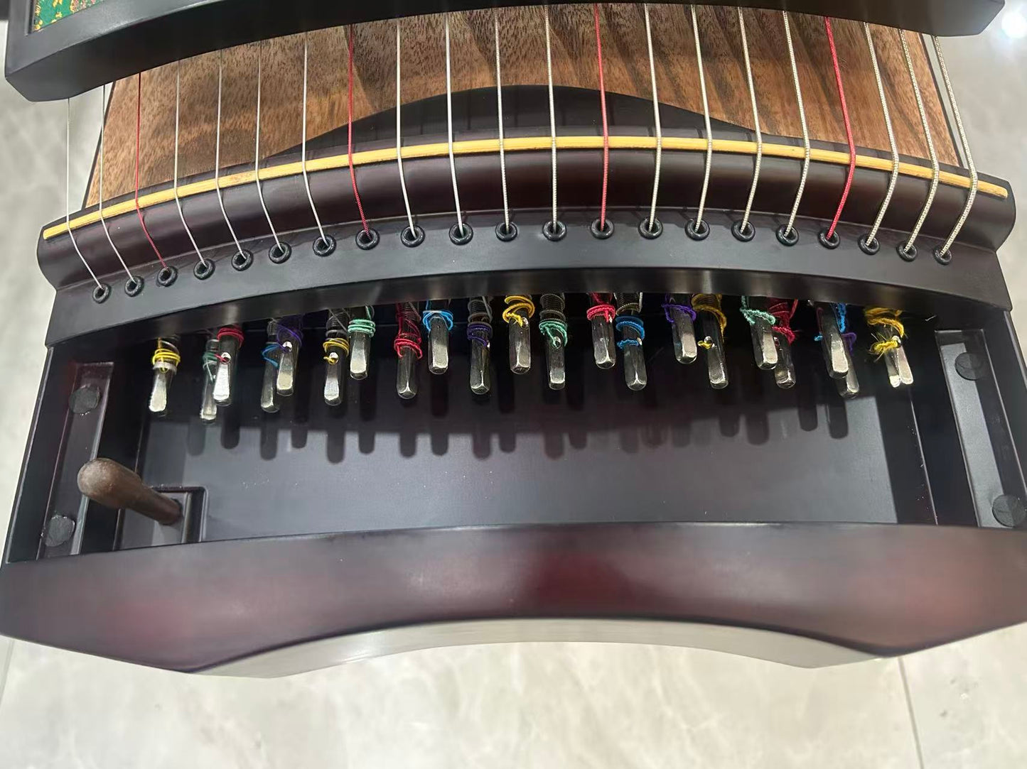 LongYin龙音 Cloud Brocade S-135 163cm/64.2in Performance Guzheng with Red Rosewood Body, Grade-A Lankao Paulownia Soundboard & Semi Hollow-Carved Construction