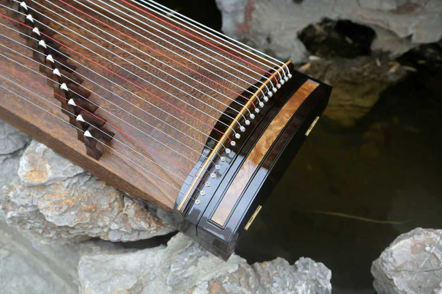 LANDTOM Pure Strings 100cm/39.4in Portable Small Guzheng Professional Performance & Examination Grade with One-Piece Hollow-Carved Rosewood Body, Piano Gloss Finish Mini Guzheng