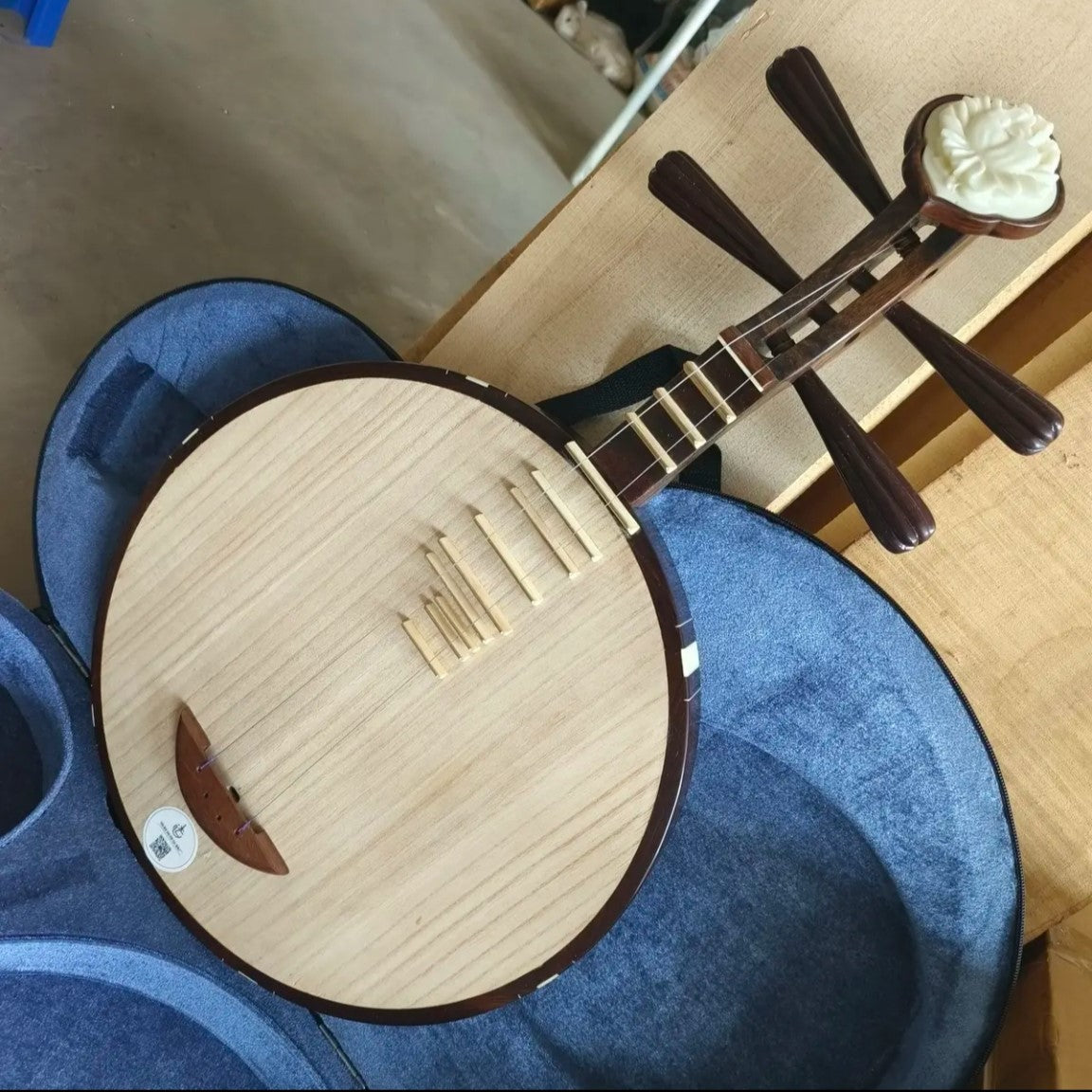 LANDTOM Professional Ebony Peking Opera Yueqin with Paulownia Soundboard, Rounded Body, Peony Headstock, Traditional Chinese Moon Guitar for Performance