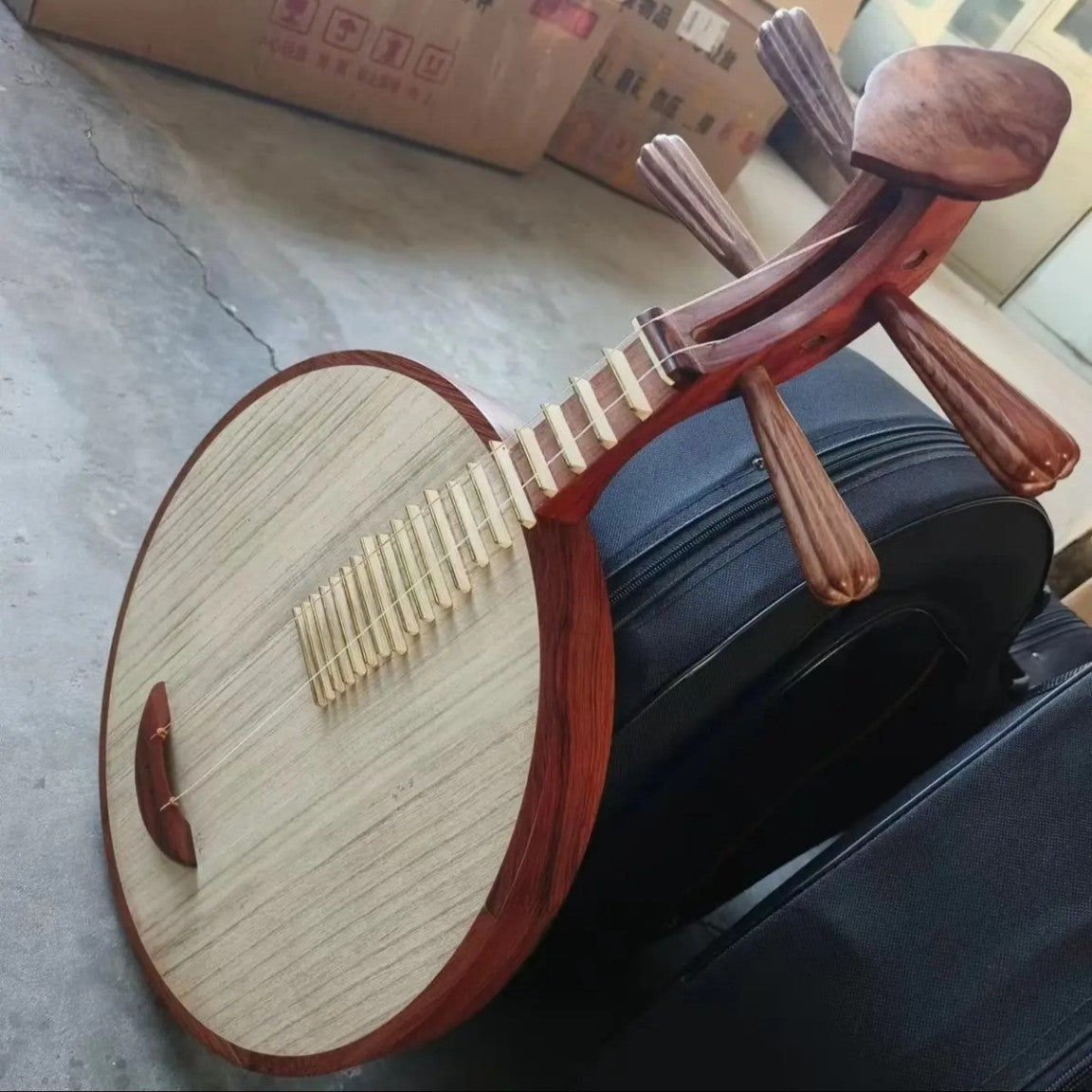 LANDTOM Handcrafted Professional Siamese Rosewood Folk Yueqin with Paulownia Soundboard, Rounded Body, Traditional Chinese Moon Guitar for Performance