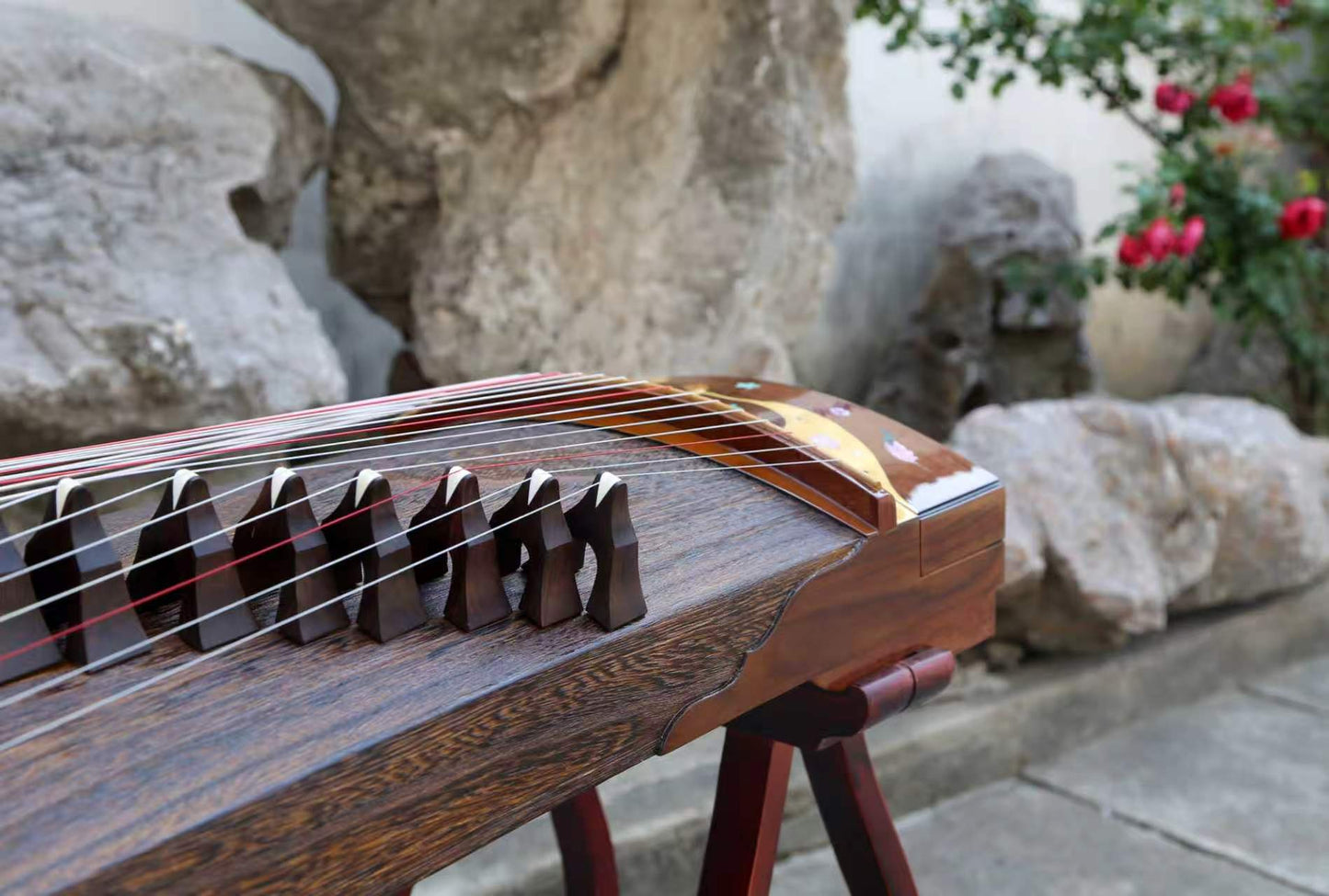 LANDTOM 130cm/51.2in "Silent Peaks" Portable Guzheng, Professional Performance Mini Guzheng, One-Piece Carved 整挖筝 Paulownia Soundboard, Rosewood Trim Small Guzheng