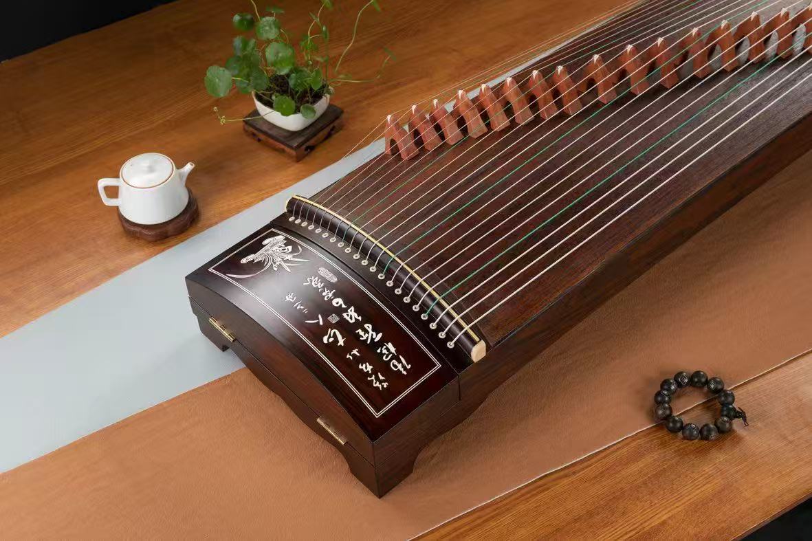 LANDTOM Professional Paulownia Guzheng (163cm) for Adults/beginner (Three Variations of Plum Blossom)