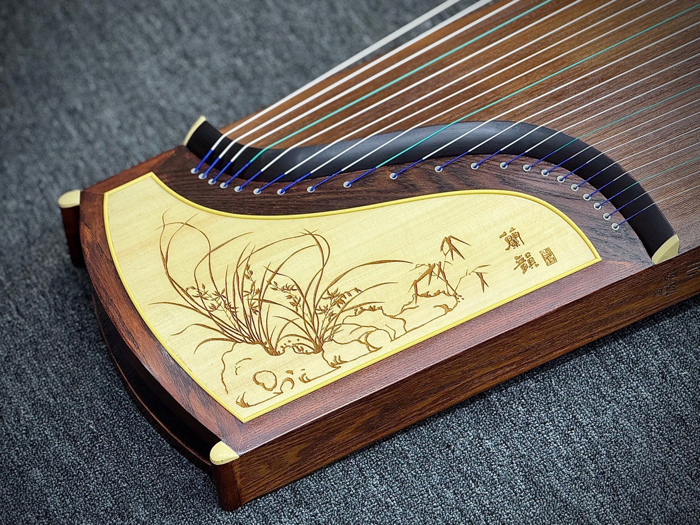 Dunhuang Entry Level Lan Yun You Meng – Orchid's Dreamy Rhyme Select-Grade Manchurian Ash Guzheng 689E-NJ 敦煌牌兰韵幽梦 for Begginers