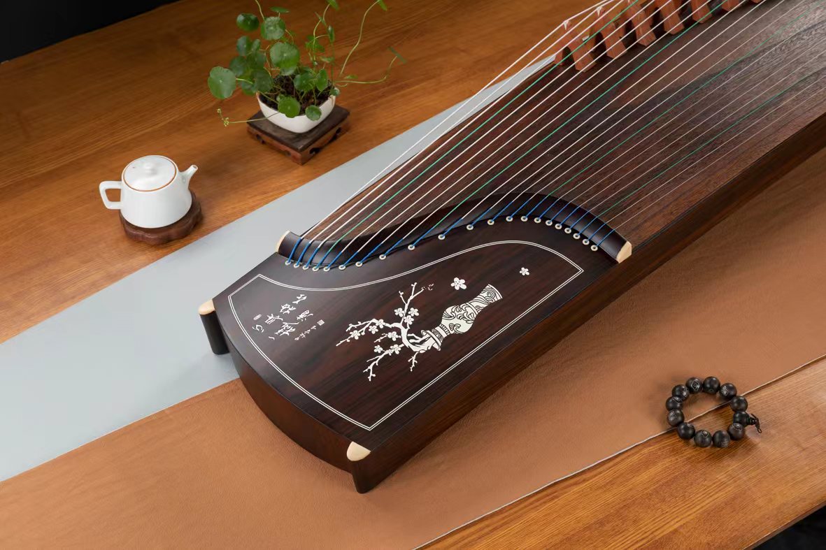 LANDTOM Professional Paulownia Guzheng (163cm) for Adults/beginner (Three Variations of Plum Blossom)