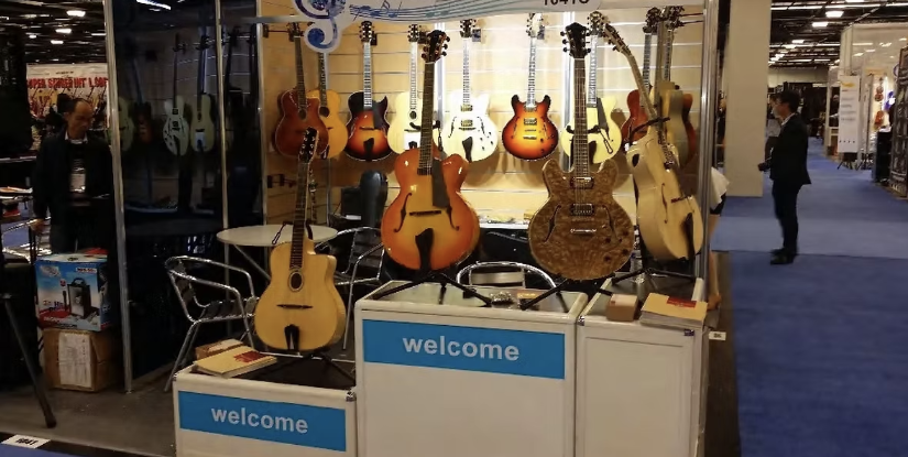 LANDTOM High Quality Maple Jazz Guitars Customizable Acoustic Guitar