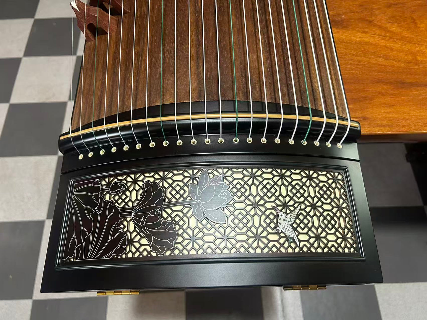 LANDTOM Lotus Window 163cm/64.2in Professional Guzheng with Paulownia Soundboard, Black Sandalwood Trim, Hollow Lotus Window Carving & Steel-Core Nylon Strings