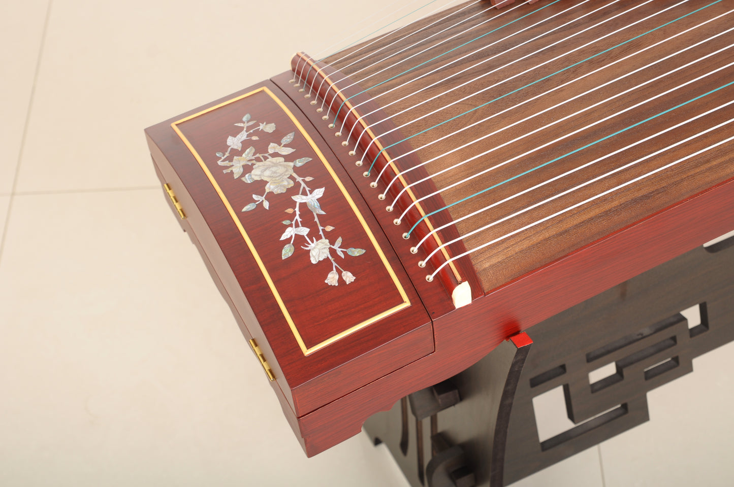 LANDTOM Peony Splendor 163cm/64.2in Beginner Guzheng with Lankao Paulownia Soundboard, Red Sandalwood Trim & Peony Artwork