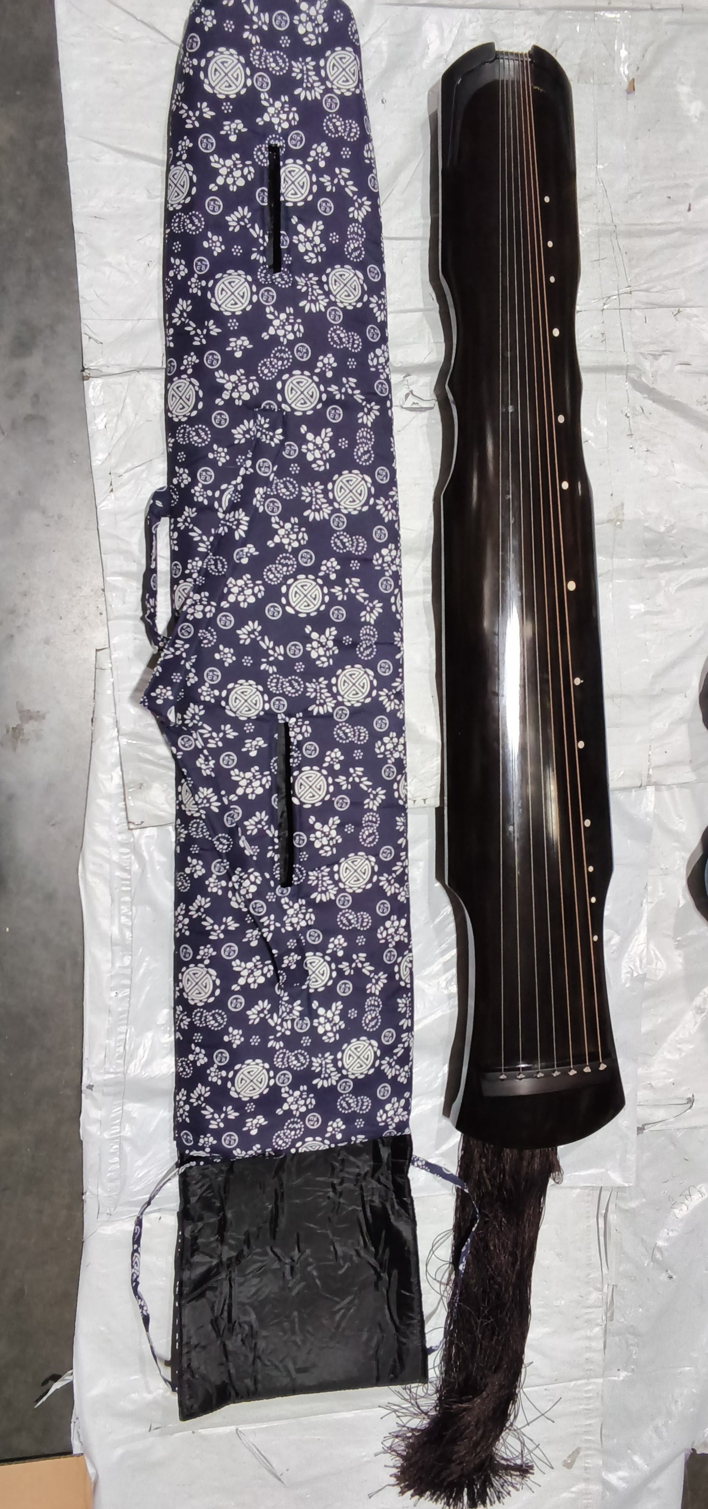 LANDTOM Second-Hand Used High Level 60+ Years Fir Wood Guqin (Gelatinum Cornus cervis/Lu Jiao Shuang Antler Frost included) for Beginner and Intermediates