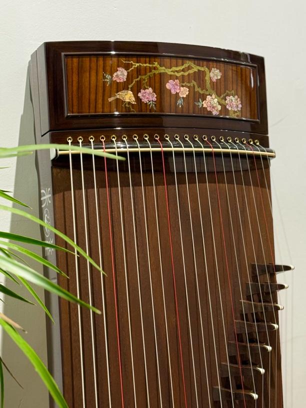 Zhuque朱雀 Series 5 Blooming Courtyard Professional Guzheng with Premium Lankao Paulownia Soundboard, Red Sandalwood Body, Ebony Bridges & Hollow-Carved Construction
